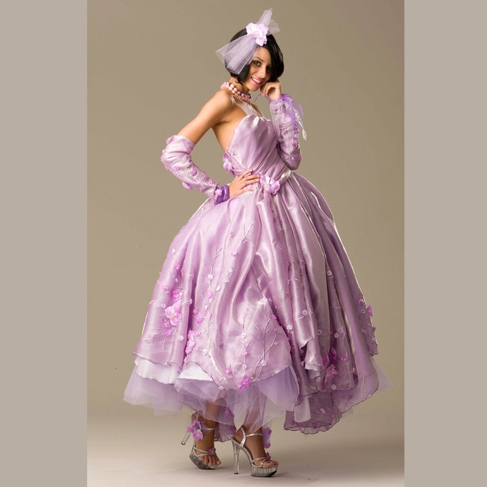 STRAPLESS LAVENDER BALL GOWN